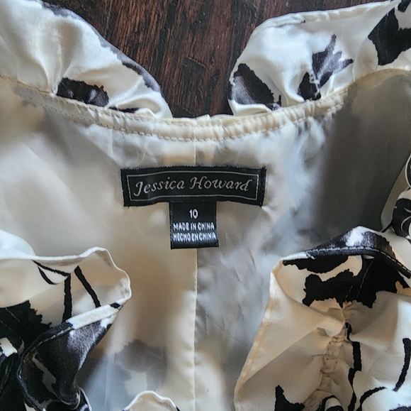 Jessica Howard Ruffle Collar Dress - Picture 4 of 4